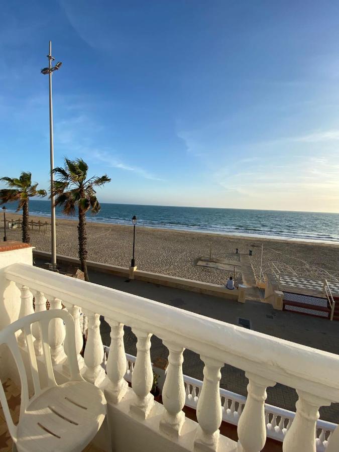 Tranvia Beach House Чипиона Экстерьер фото